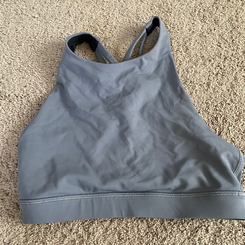 Lululemon high neck energy bra